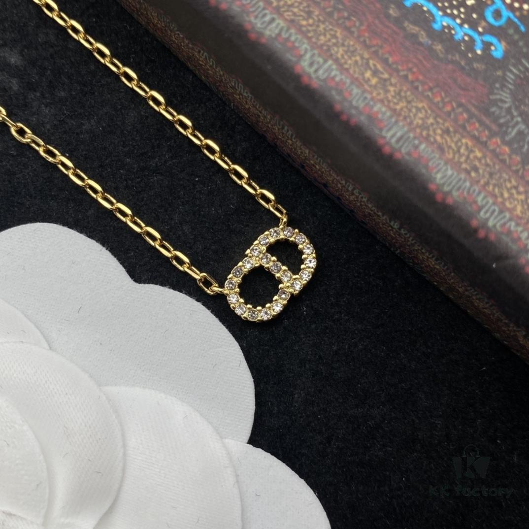 Dior New Style Letter Diamond-Inlaid Elegant Set