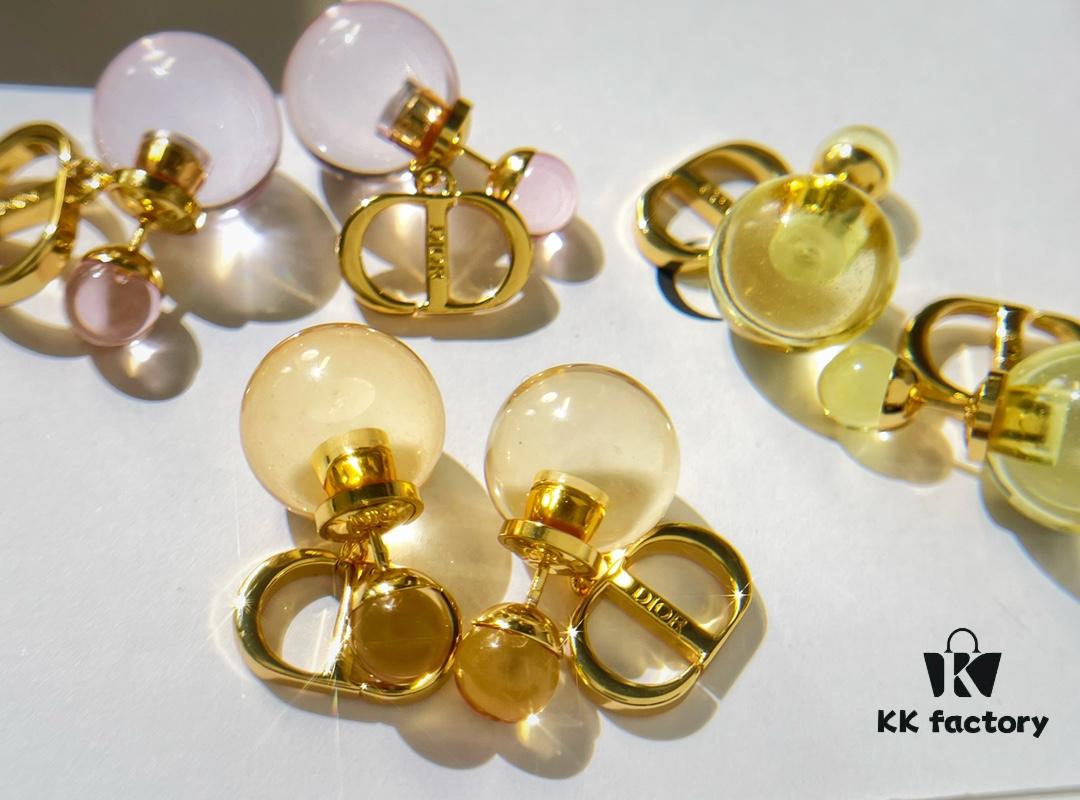 692ff98399f2d84055c8e44c New Arrival DIOR CD Small and Large Pearl Stud Earrings