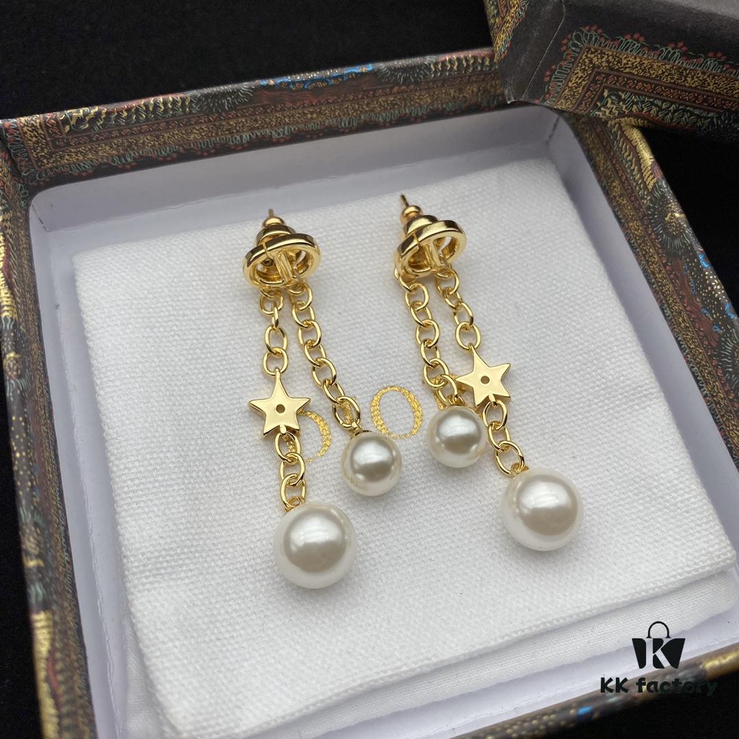 692ff9bf99f2d84055c8e47c Dior Pearl CD Pearl Tassel Stud Earrings
