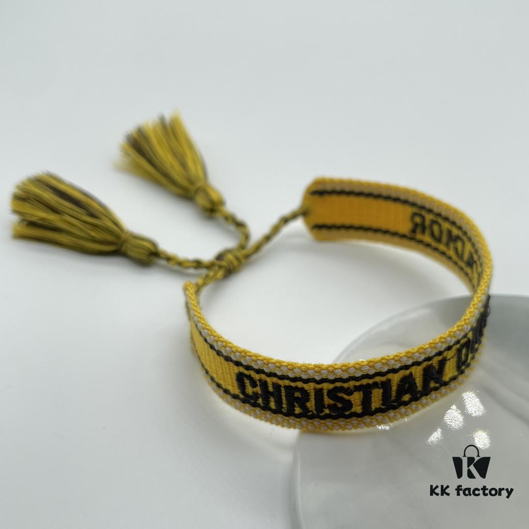692ff9e299f2d84055c8e4a6 Dior Bracelet Top Version 🌟 Bottom Print Logo Clear, Full and Rounded ‼️ ZP Used for Prototype Already Worn and Aged, One Very Noteworthy ️ Detail Is That the Lettering Font Is Slightly Irregular, Not Perfectly Aligned. Authentic Design Reference 🌟 Vintage Aged Fashion Style, Upgraded Materials and Complex Craftsmanship, Worn by Numerous Celebrities – Grab Yours Now! New Colors Continuously Updated...