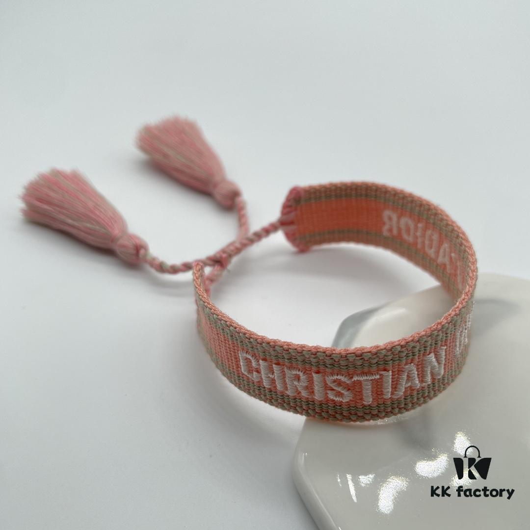692ff9fd99f2d84055c8e4d5 Dior Bracelet Top Version 🌟 Bottom Print Logo Clear, Full and Rounded ‼️ ZP Used for Prototype Already Old and Dirty, One Very Notable ️ Detail: Lettering Font is Wobbly, Not Neat. Authentic Prototype Guaranteed 🌟 Vintage Aged Fashion Look, Upgraded Materials and Complex Craftsmanship, Same Style as Worn by Numerous Celebrities – Grab Yours Now! New Colors Continuously Updated...