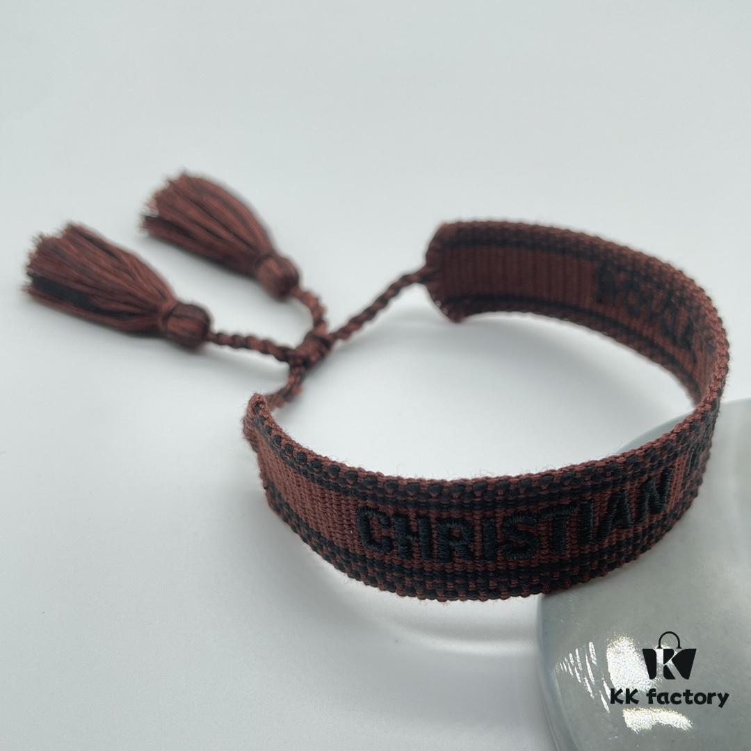 692ffa0c99f2d84055c8e4f4 Dior Bracelet Top Version 🌟 Clear and Full Bottom Print Logo, Smooth and Rounded Shape