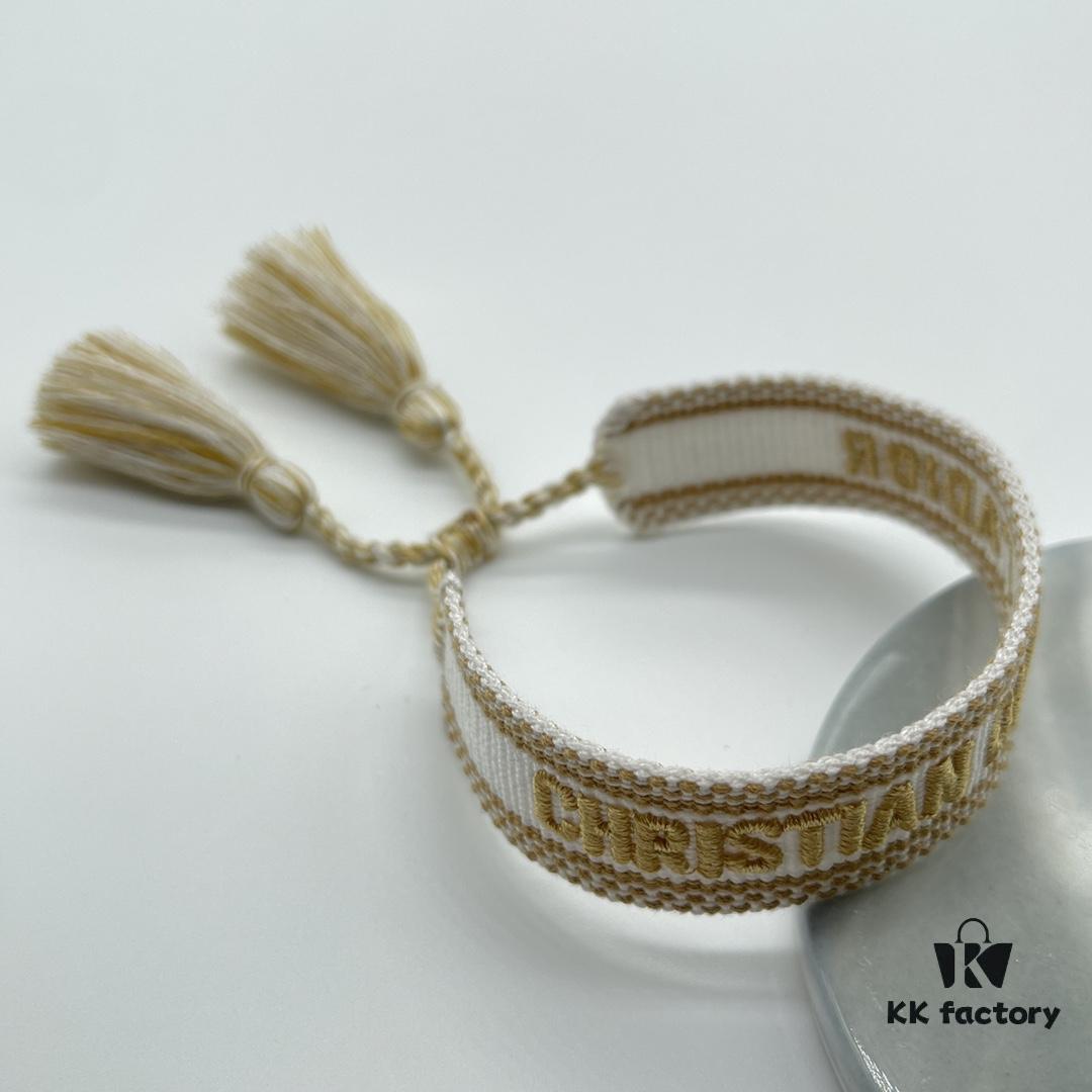 692ffa0d99f2d84055c8e4f7 Dior Bracelet Top Version 🌟 Clear and Full Bottom Print Logo, Smooth and Rounded Shape