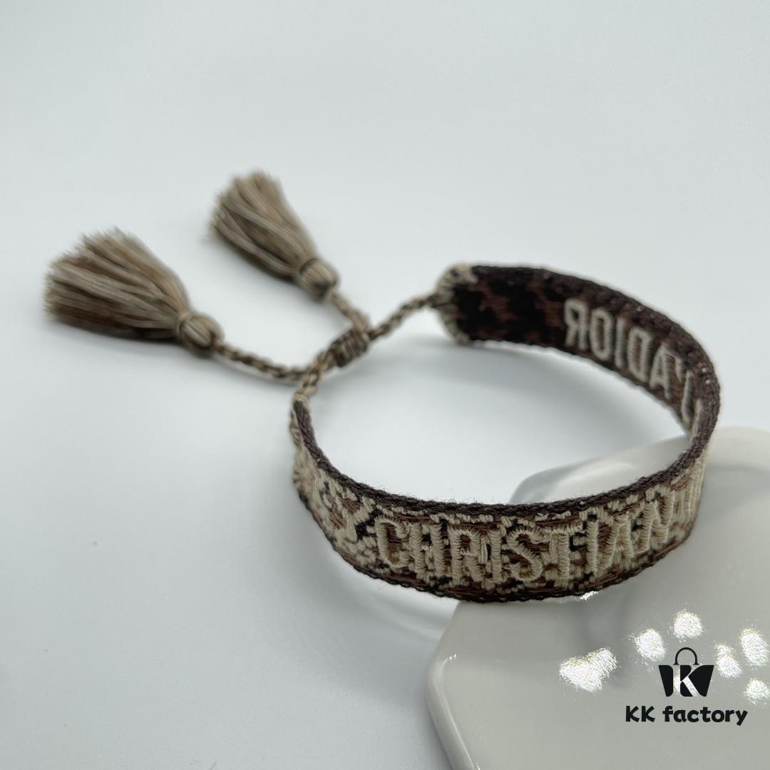692ffa1299f2d84055c8e4fb Dior Bracelet Top Version 🌟 Bottom Print Logo Clear, Full and Rounded ‼️ ZP Used for Prototype Already Old and Dirty, One Very Noteworthy ️ Detail Is That the Letter Font Is Wobbly, Not Neat. Authentic Prototype Guaranteed 🌟 Vintage Aged Fashion Feel, Upgraded Materials and Complex Craftsmanship, Same Style as Worn by Many Celebrities, Get It Now! New Colors Continuously Updated...