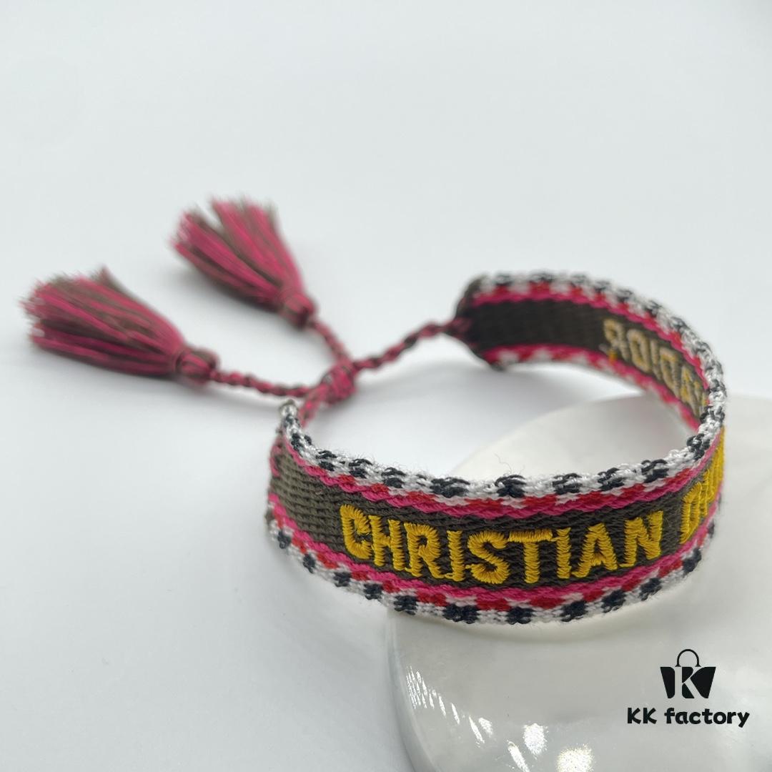 692ffa2499f2d84055c8e515 Dior Bracelet Highest Version 🌟 Clear and Full Bottom Print Logo, Rounded and Visible ‼️ ZP Used for Prototype Already Old and Dirty, One Very Noteworthy ️ Detail Is the Slightly Irregular Lettering Font, Not Perfectly Uniform. Authentic Prototype Guaranteed 🌟 Vintage Aesthetic with Fashionable Aged Design, Upgraded Materials and Complex Craftsmanship, Worn by Numerous Celebrities – Grab Yours Now! New Colors Continuously Updated...