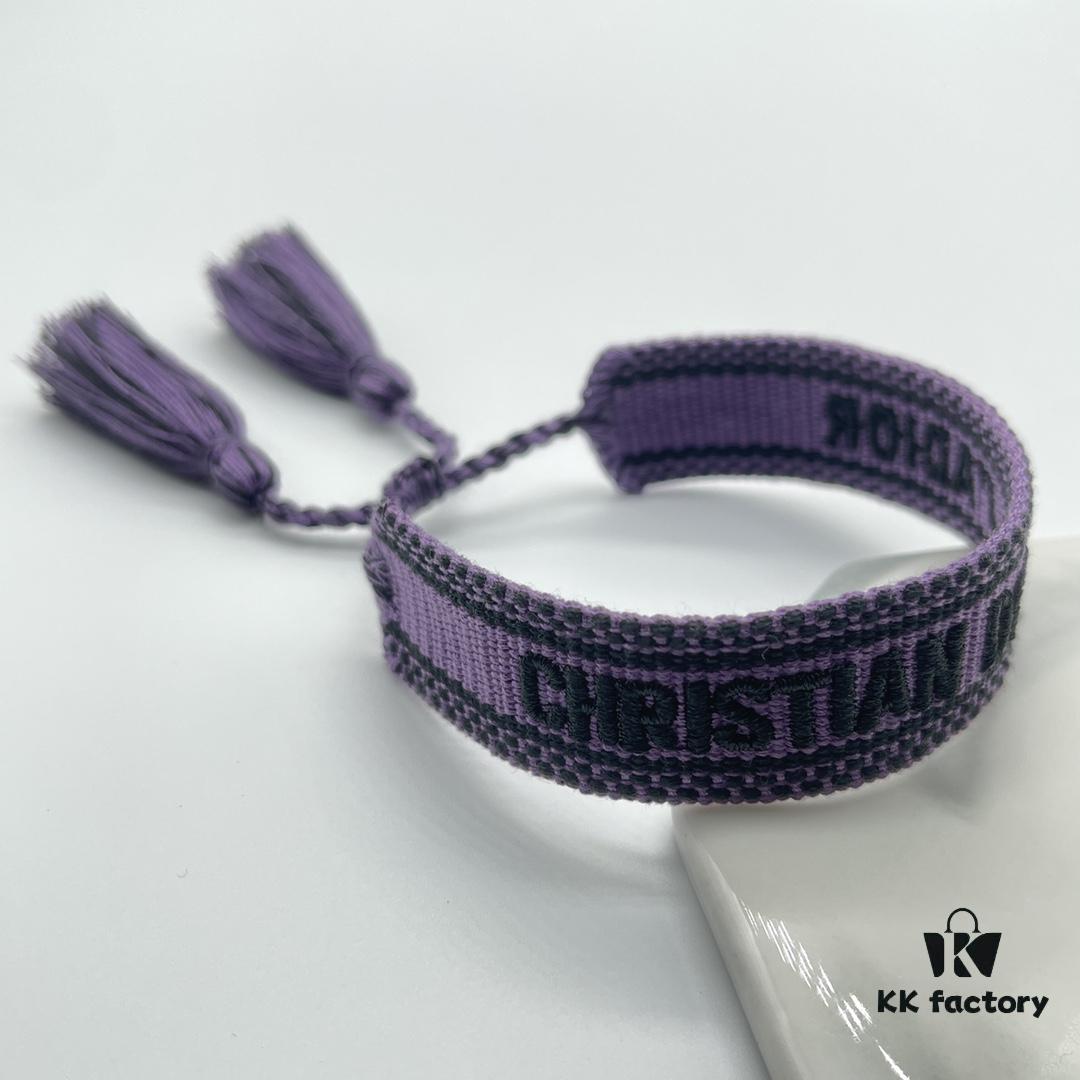 692ffa4299f2d84055c8e546 Dior Bracelet Highest Version 🌟 Bottom Print Logo Clear, Full and Rounded ‼️ ZP Used for Authentic Template Already Shows Wear and Tear, One Very Noteworthy ️ Detail Is the Intentionally Irregular, Handwritten-Like Font Style, Not Perfectly Aligned. Trust the Genuine Design Template 🌟 Vintage Aged Fashion Appeal, Upgraded Materials and Complex Craftsmanship, Worn by Numerous Celebrities – Grab Yours Now! New Colors Continuously Updated...