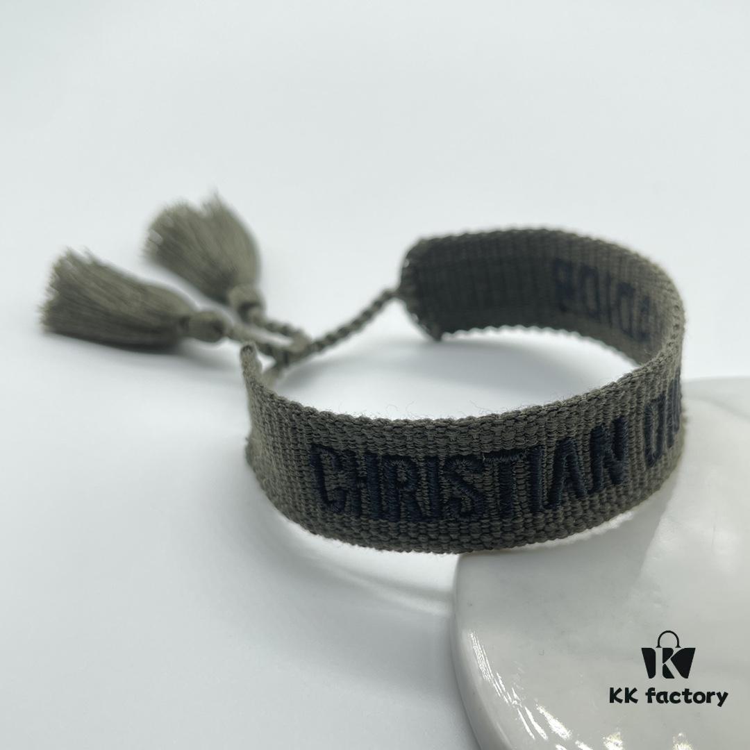 Dior Bracelet Highest Version - Clear Bottom Print Logo, Retro Aged Style with Upgraded Material and Complex Craftsmanship, Popular Among Celebrities