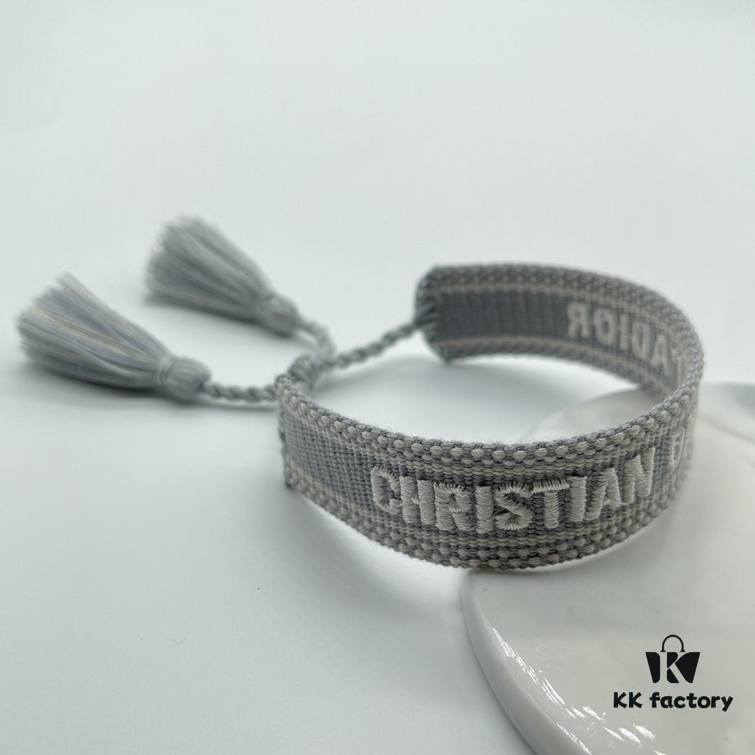 692ffa6999f2d84055c8e57a Dior Bracelet Highest Version 🌟 Bottom Print Logo Clear, Full and Rounded ‼️ ZP Used for Sample Making, Already Worn and Aged 🌟 Authentic Style Details: Slightly Irregular Font Design, Not Perfectly Aligned ️ Embrace the Vintage Aesthetic with Upgraded Materials and Complex Craftsmanship, Famous Celebrity Match, Get Yours Now! New Colors Continuously Updated...