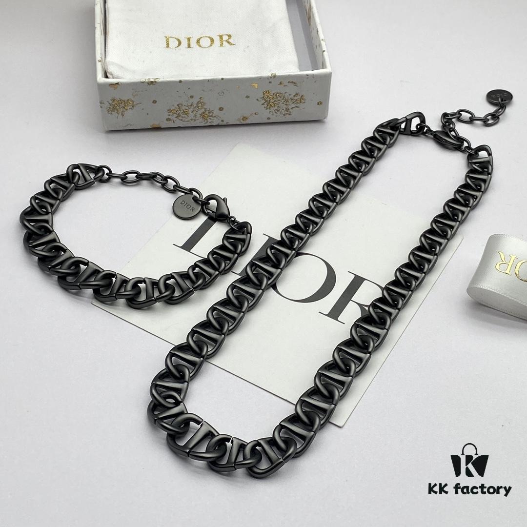 Dior CD Pig Nose Set