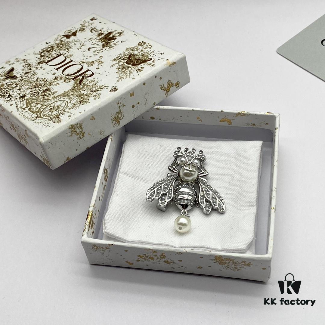 Dior New Arrival Brooch