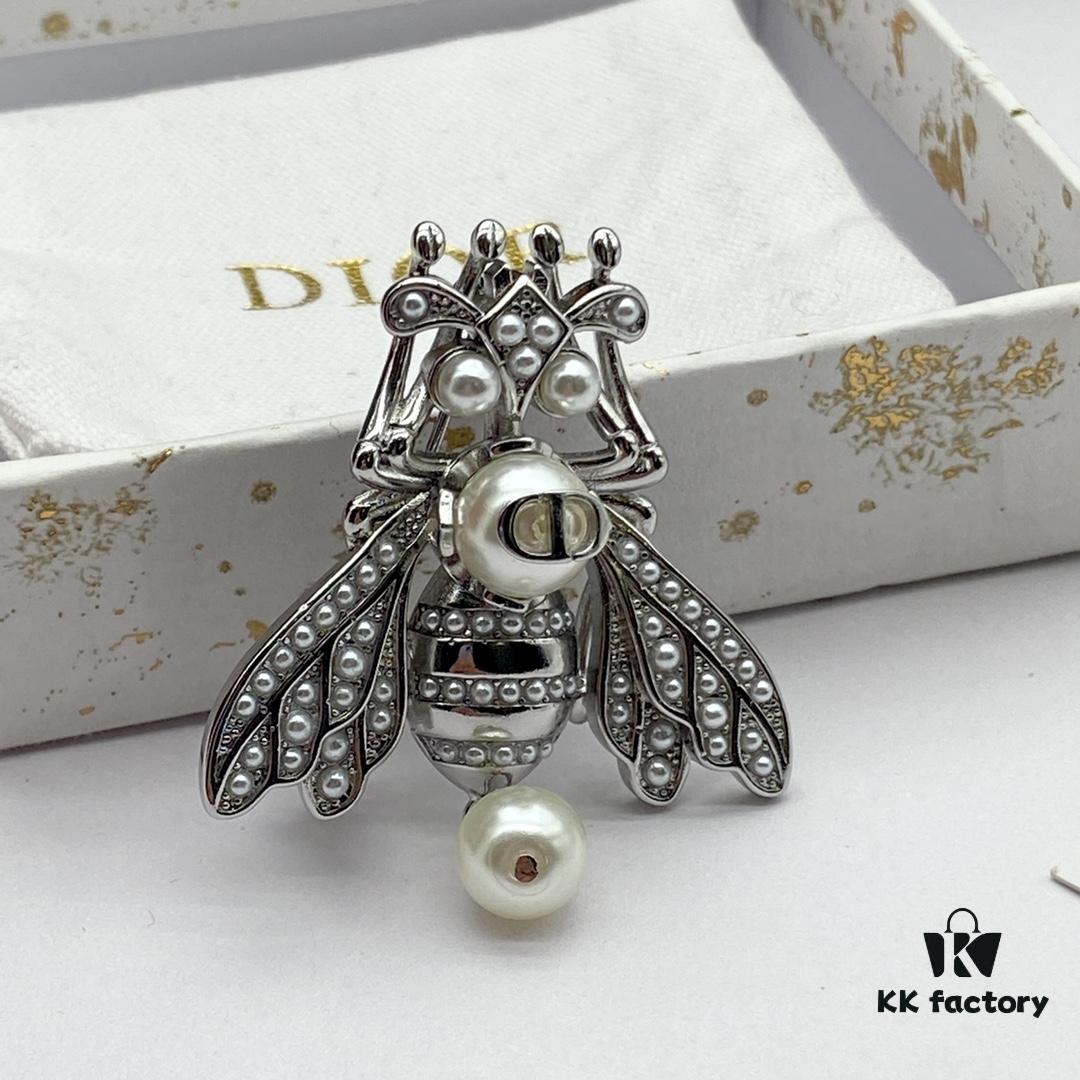 Dior New Arrival Brooch