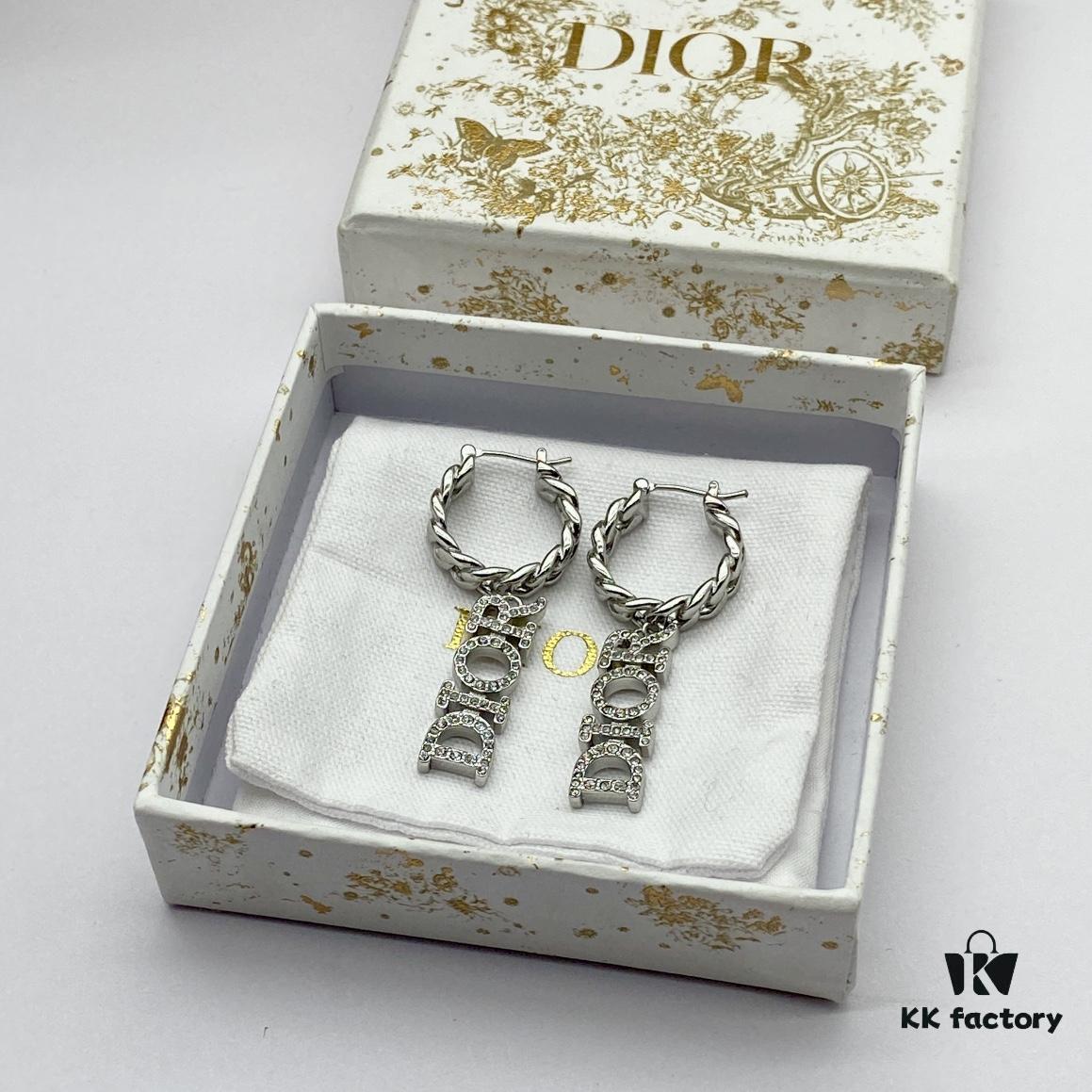 Dior New Arrival Stud Earrings