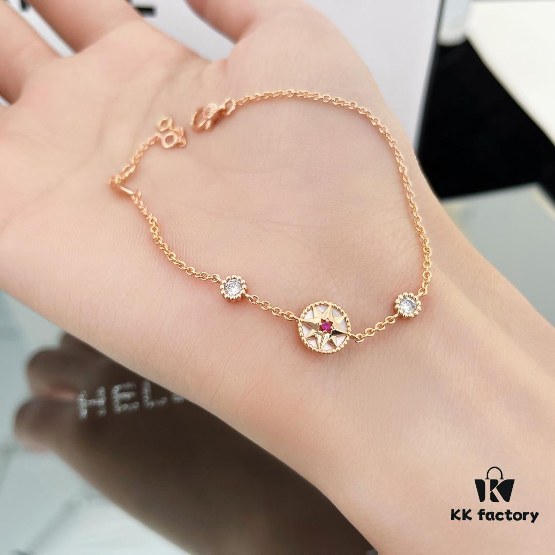 692ffbcf99f2d84055c8e6ef New Compass Bracelet with Dual Diamonds and Reversible Design – Lucky Octagram Style in Ruby Rose Gold and Yellow Gold White Mother-of-Pearl