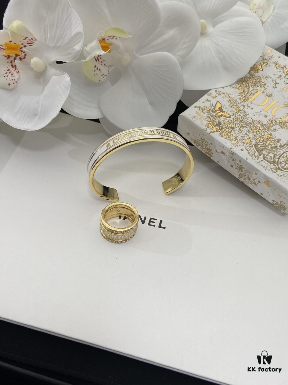 692ffc0299f2d84055c8e730 Dior 23 Code White Enamel Diamond-Cut Ring Trio with Bracelet