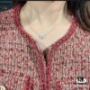 Dior Eight-Pointed Star Compass Mother-of-Pearl Necklace Wearing Image