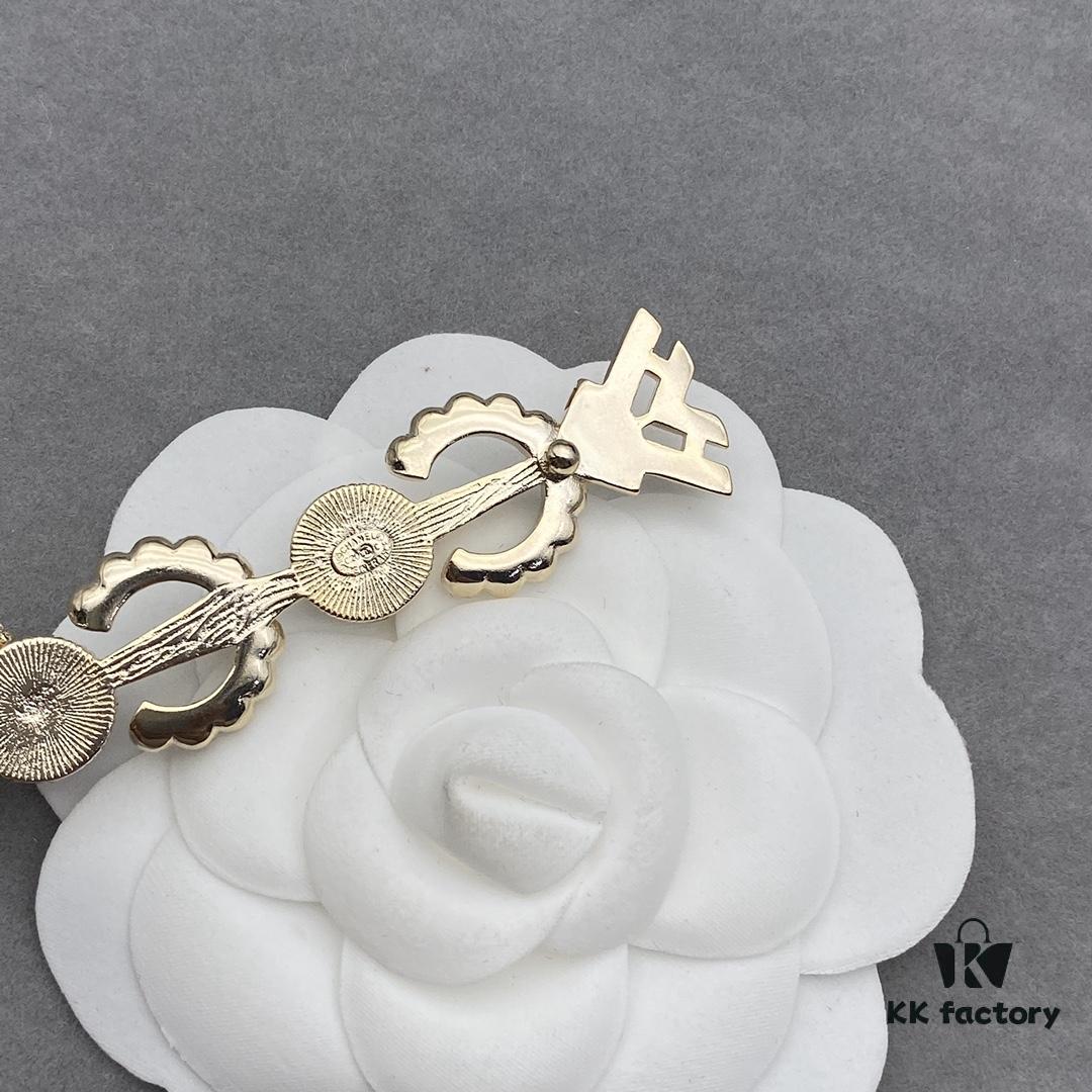 692ffc3c99f2d84055c8e77a Chanel New Style Pearl Rhinestone Hair Clip, Super Beautiful 😍 Must-Have for Little Fairies
