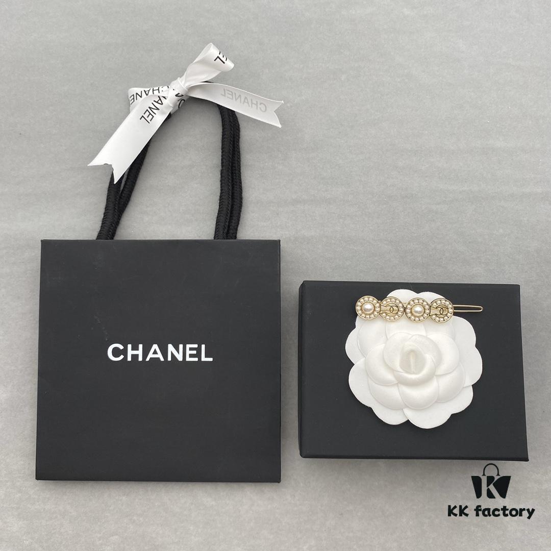 Chanel New Arrival CoCo Pearl Hair Clip