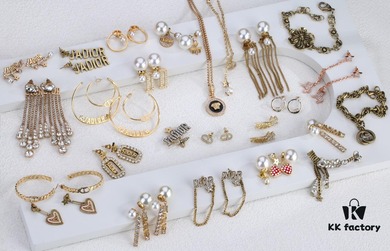 Chanel New Collection Stud Earrings Set Image