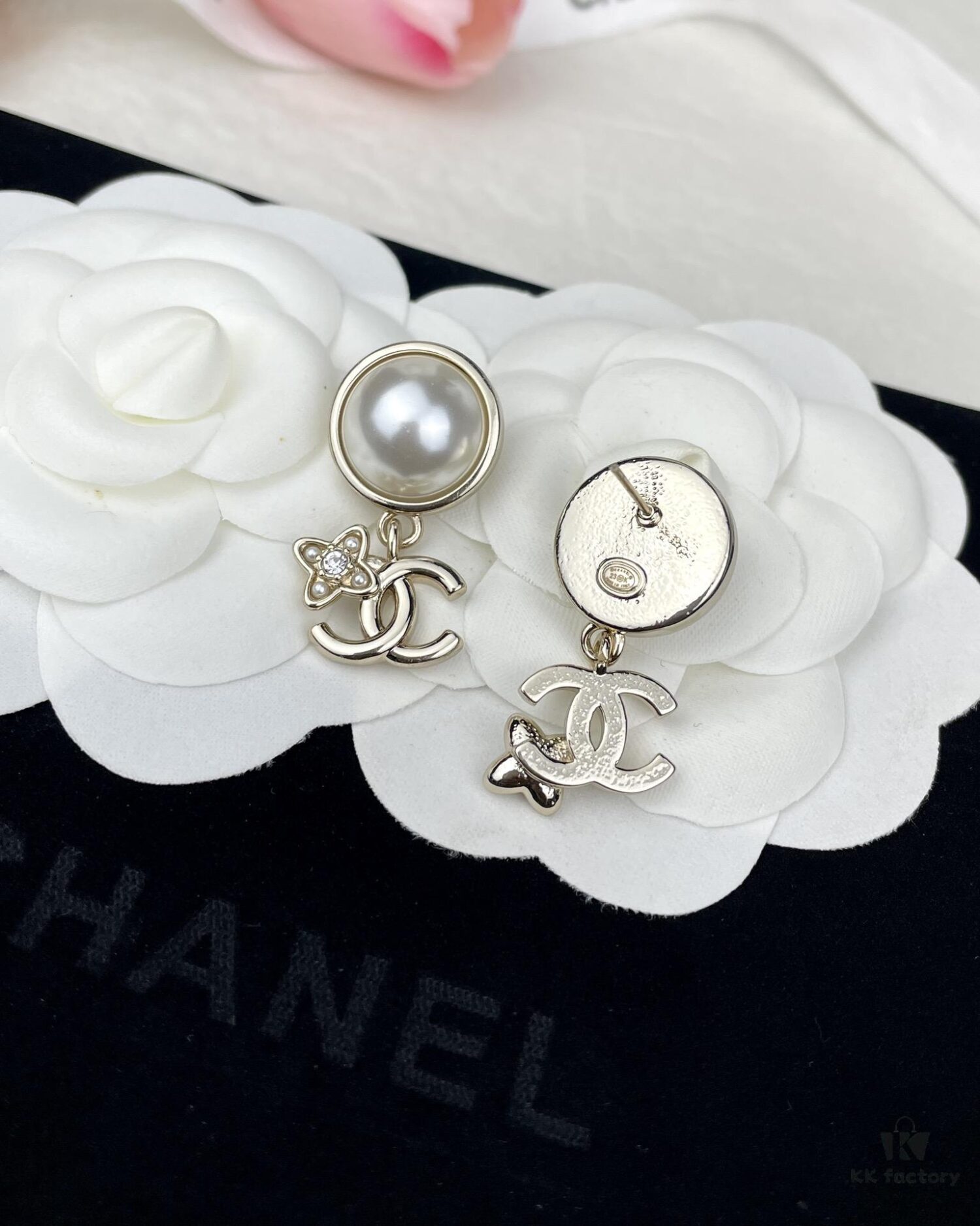 692ffc9699f2d84055c8e7d2 Chanel New Arrival Pearl and Floral Earrings