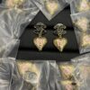 Xiaoxiang New Vintage-style Metal Heart Earrings Black Pink