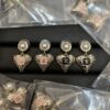 Xiaoxiang New Vintage-style Metal Heart Earrings Black Pink