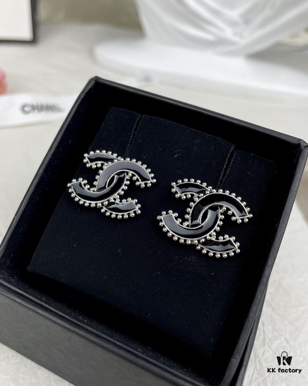 692ffcba99f2d84055c8e800 CHANE New 2023B Black Enamel Double C Drip Earrings