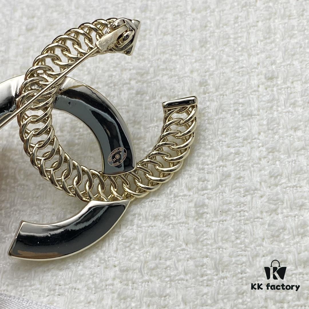 692ffd2699f2d84055c8e89a Xiao Xiang New Style Tweed Letter Rhinestone Double C Brooch