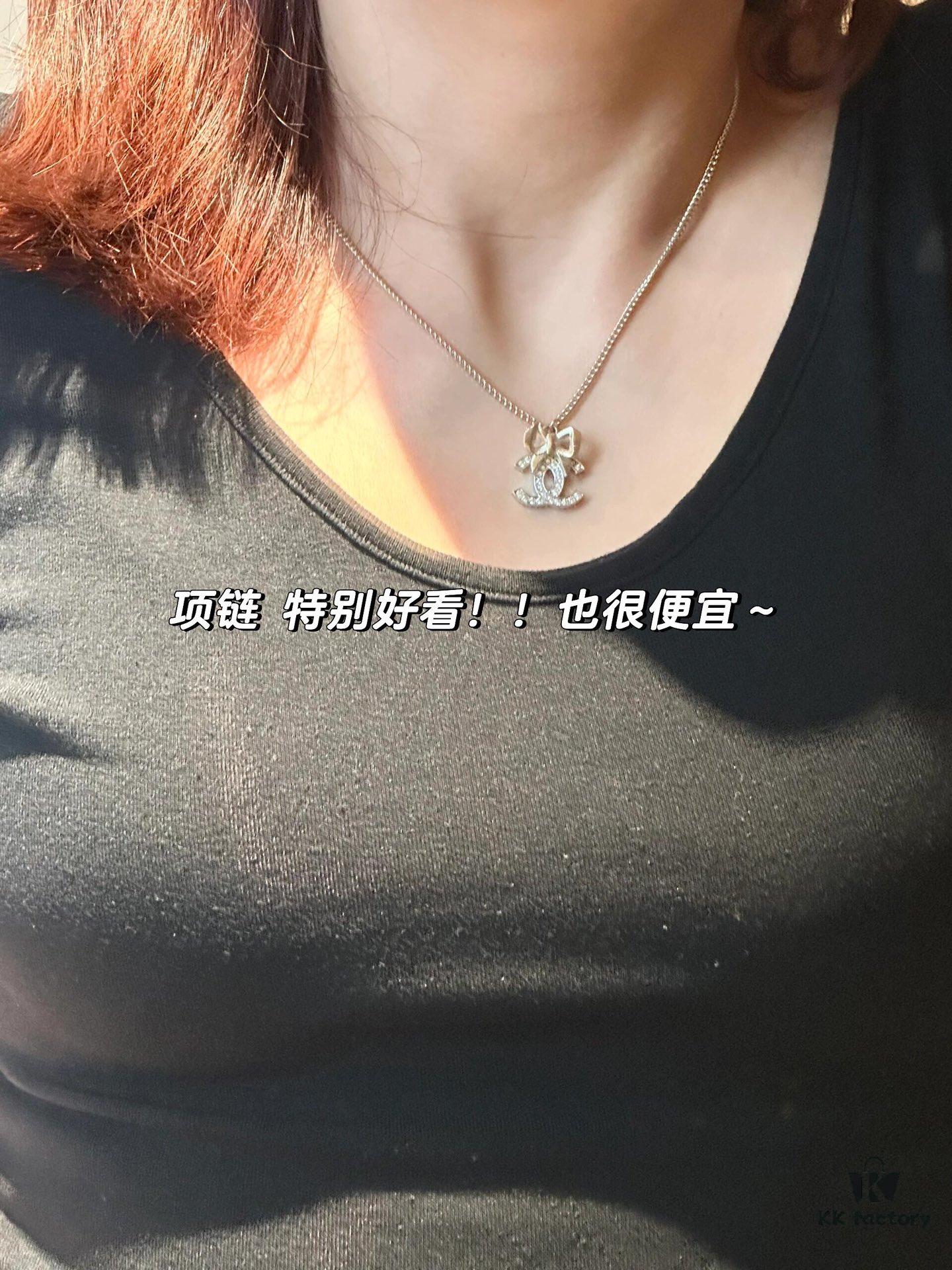 692ffd3299f2d84055c8e8ab Xiaoxiang New Arrival Light Gold Bow Silver Two-Tone Full Diamond Necklace