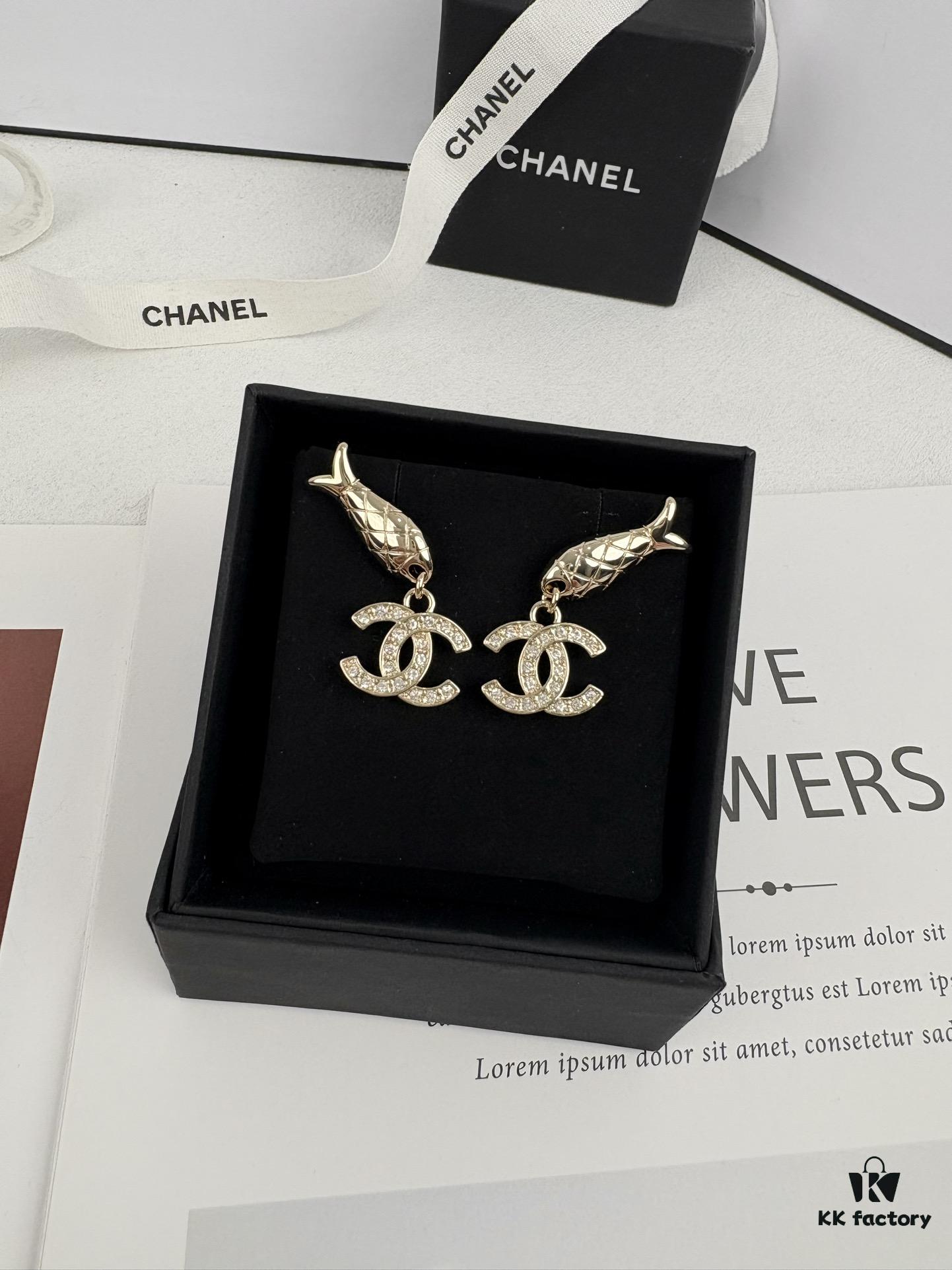 692ffd3e99f2d84055c8e8bb Xiaoxiang New Arrival Ocean Series 🐟 European and American Style Personalized Luxury Rhinestone Letter Fish Earrings