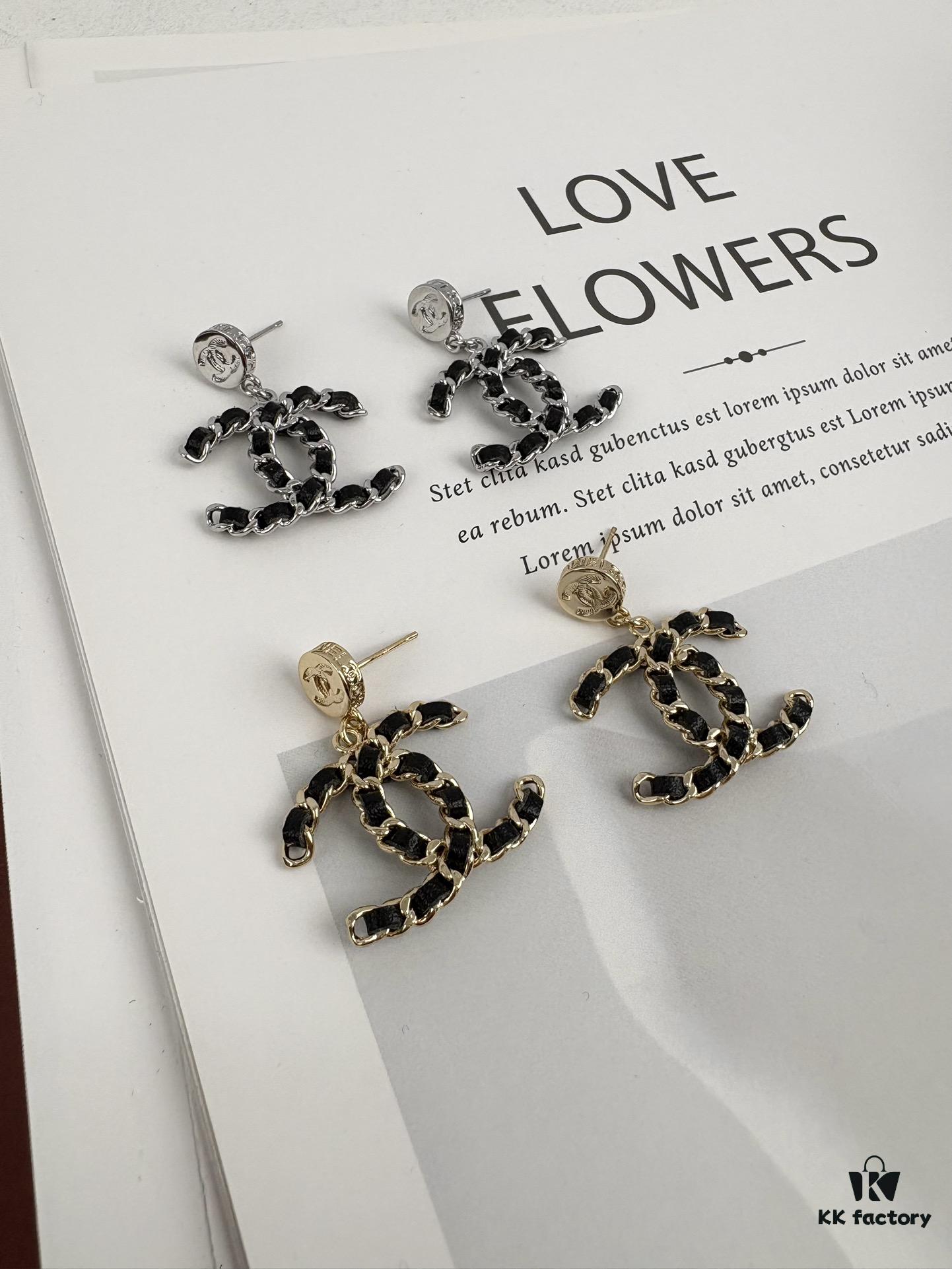 692ffd5699f2d84055c8e8d8 Xiaoxiang New Arrival Gold and Silver Two-Tone Luxury Double C Leather-Embedded Earrings