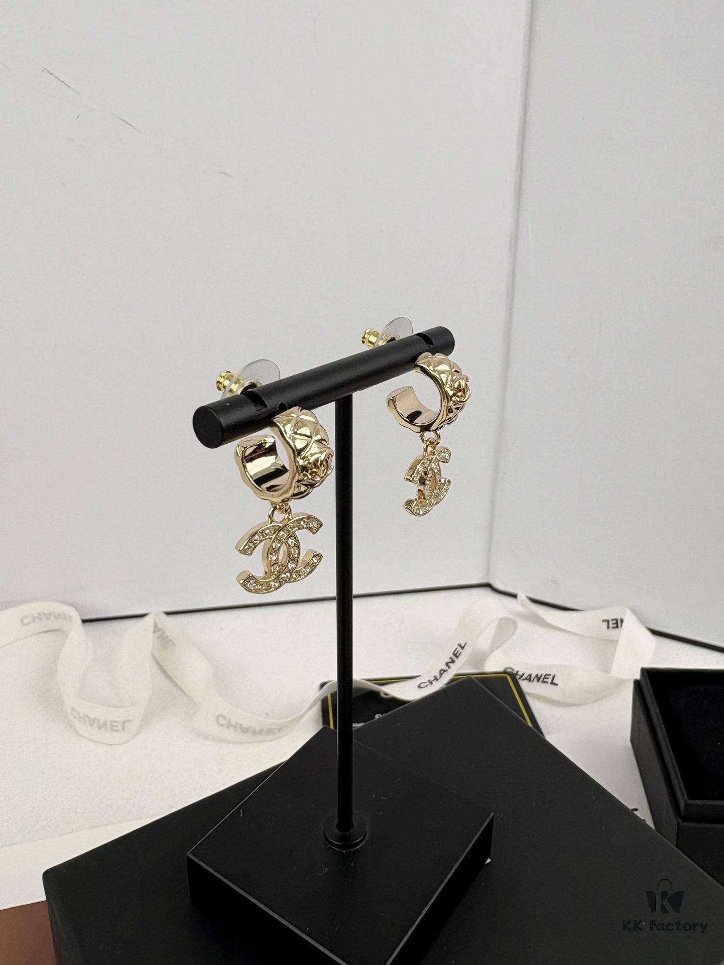 692ffd6699f2d84055c8e8e9 Xiaoxiang New Arrival Light Gold Diamond-Patterned Elegant Double C Earrings with Full Rhinestones, Hook Style