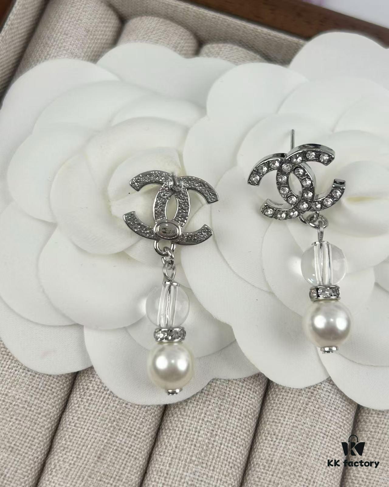 692ffd6b99f2d84055c8e8f4 Xiao Xiang New Arrival Silver Double C Full Diamond Transparent Pearl Pendant Earrings