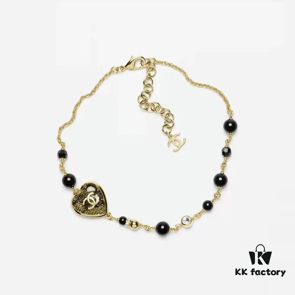 692ffd7499f2d84055c8e903 Xiaoxiang New Arrival Vintage Gold Black Heart Resin Fine Glitter Pearl Rhinestone Necklace