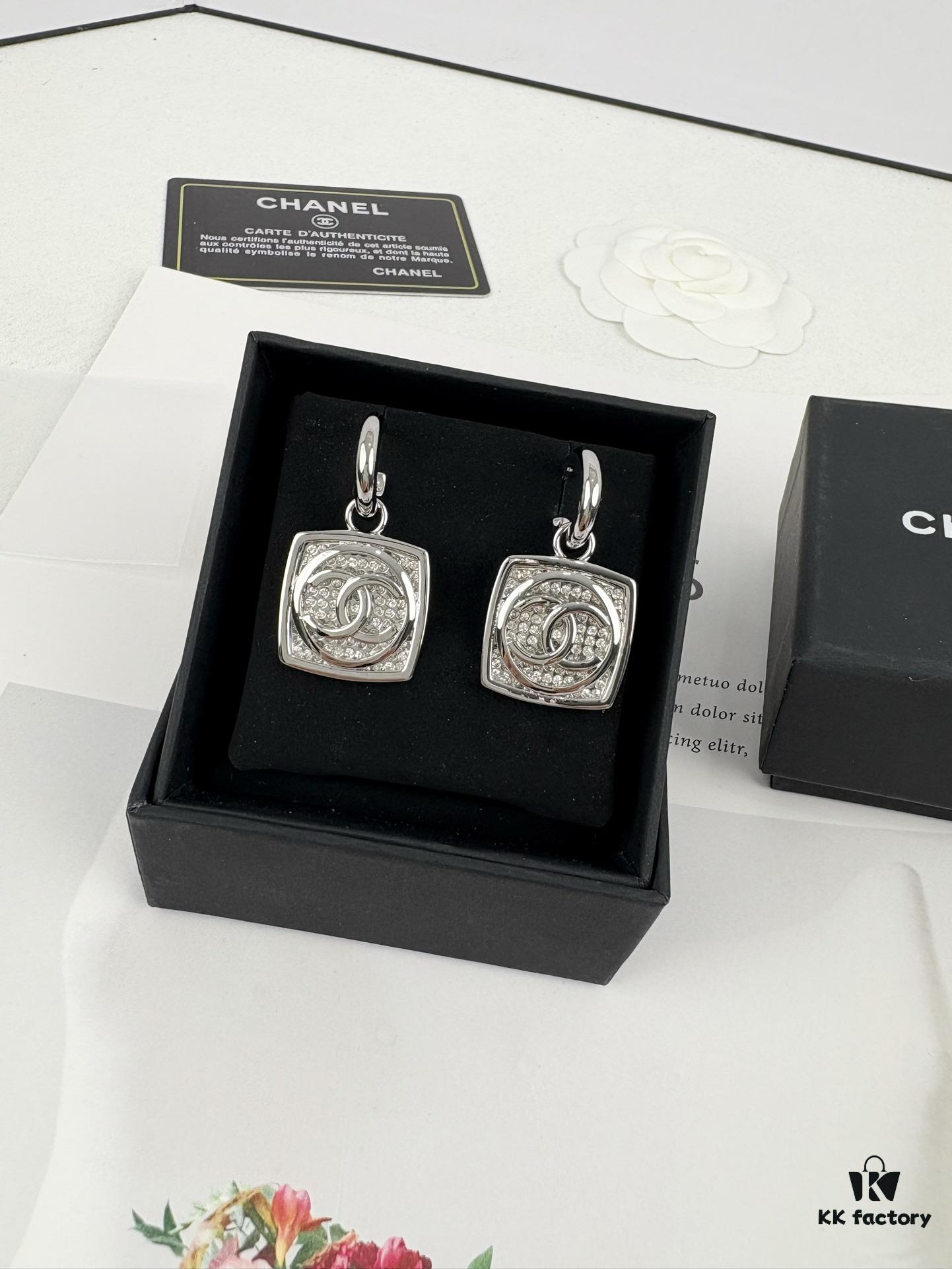 692ffd9099f2d84055c8e92b Chanel New Arrival Silver Square Diamond-Inlaid Pendant Hook Earrings