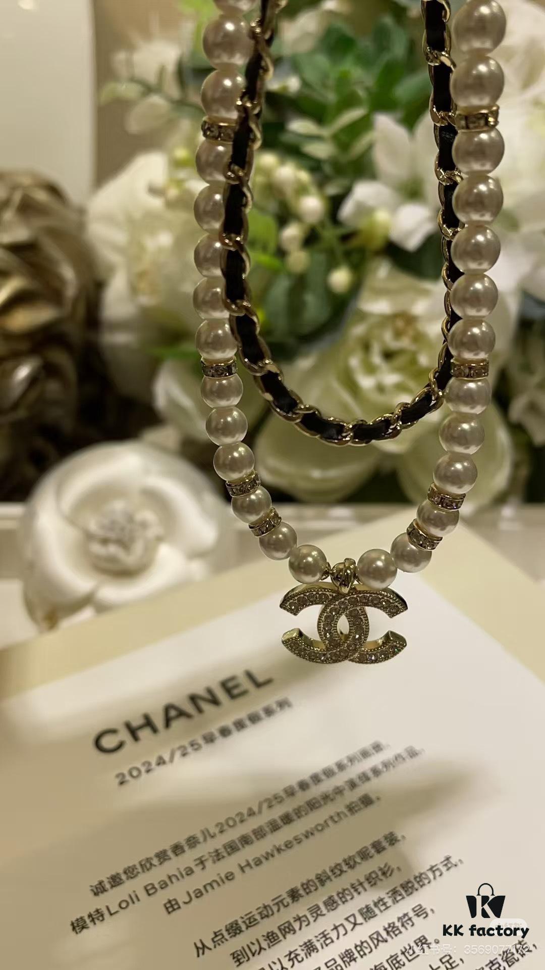 692ffdcc99f2d84055c8e96e Xiaoxiang New Double-Layer Pearl and Cubic Zirconia Necklace with Leather String