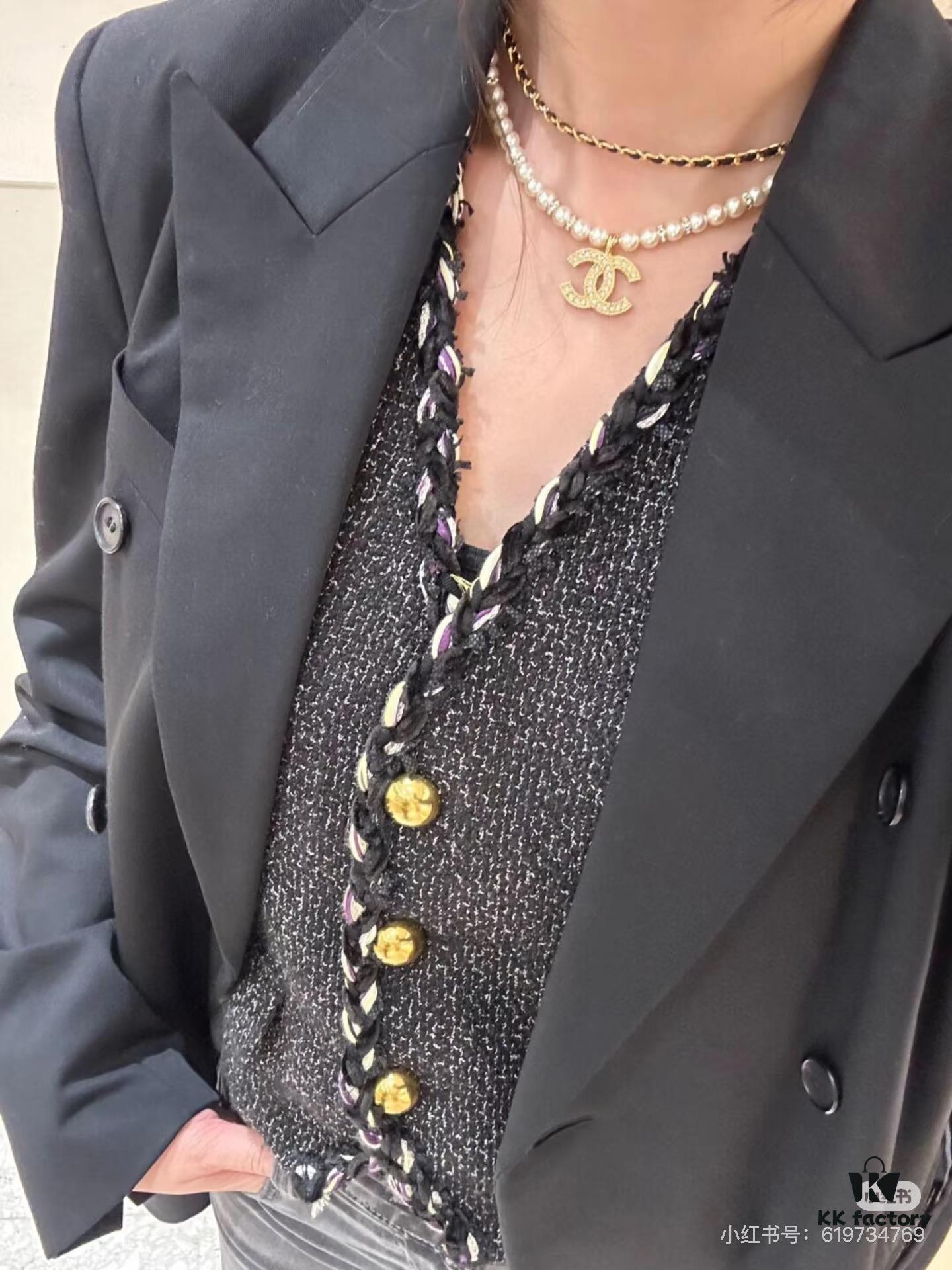692ffdcc99f2d84055c8e96f Xiaoxiang New Double-Layer Pearl and Cubic Zirconia Necklace with Leather String