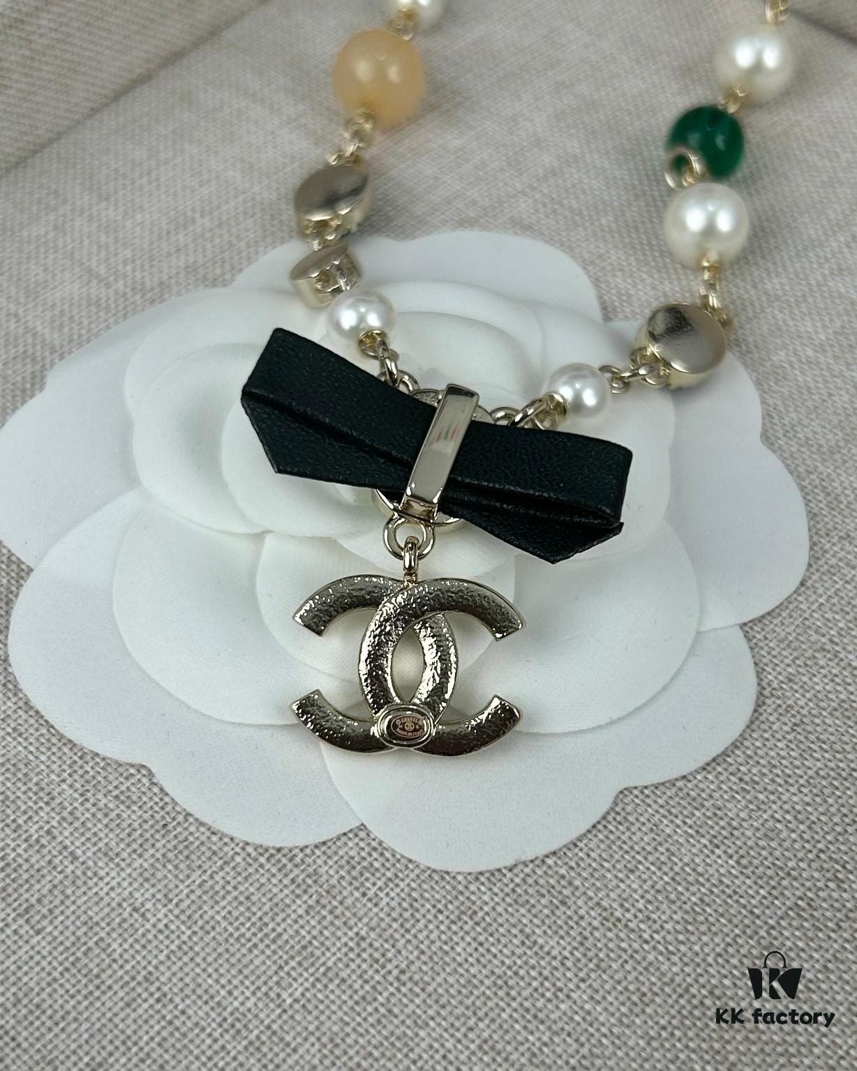 692ffdd899f2d84055c8e97f Xiaoxiang New Arrival Black Ribbon Bow with Green Pearl Pendant, Colorful Paved Diamond Necklace