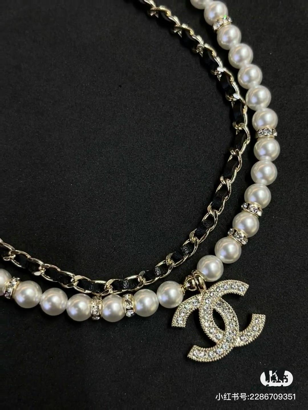 692ffdd999f2d84055c8e980 Xiaoxiang New Double-Layer Pearl and Cubic Zirconia Necklace with Leather String