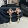 Xiaoxiang New Arrival Pink Zircon Four-Leaf Clover with Pearl Pendant Earrings