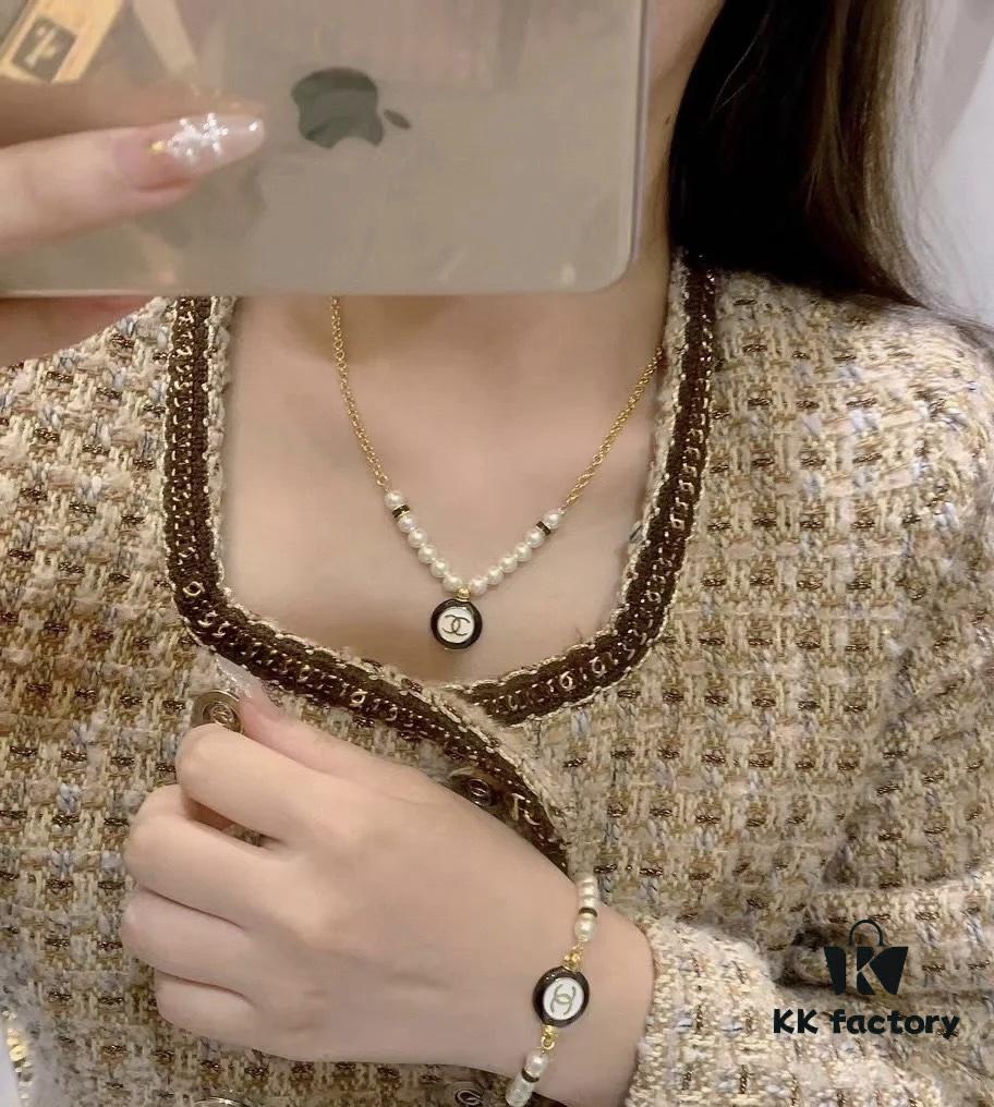 692ffe2899f2d84055c8e9de CHANE New Style Black and White Button Round Semi-Pearl Half Chain Necklace