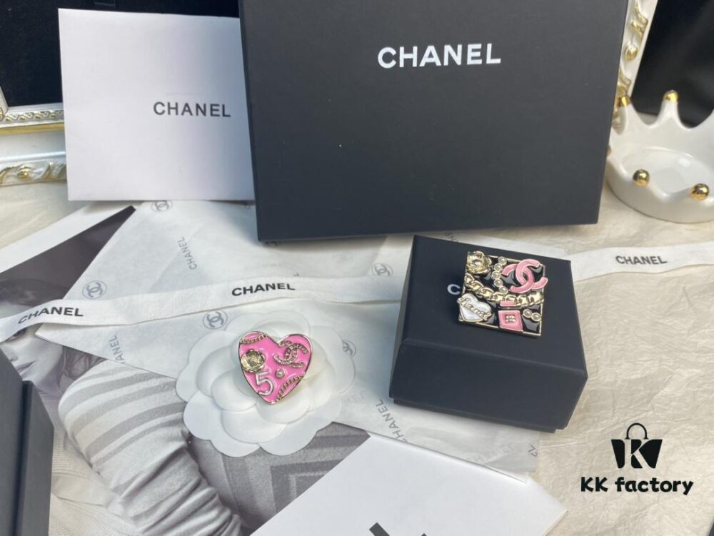 692ffe3199f2d84055c8e9e9 CHANE New Style Square 24S Pink Double C Heart Pearl Multi-Element Brooch