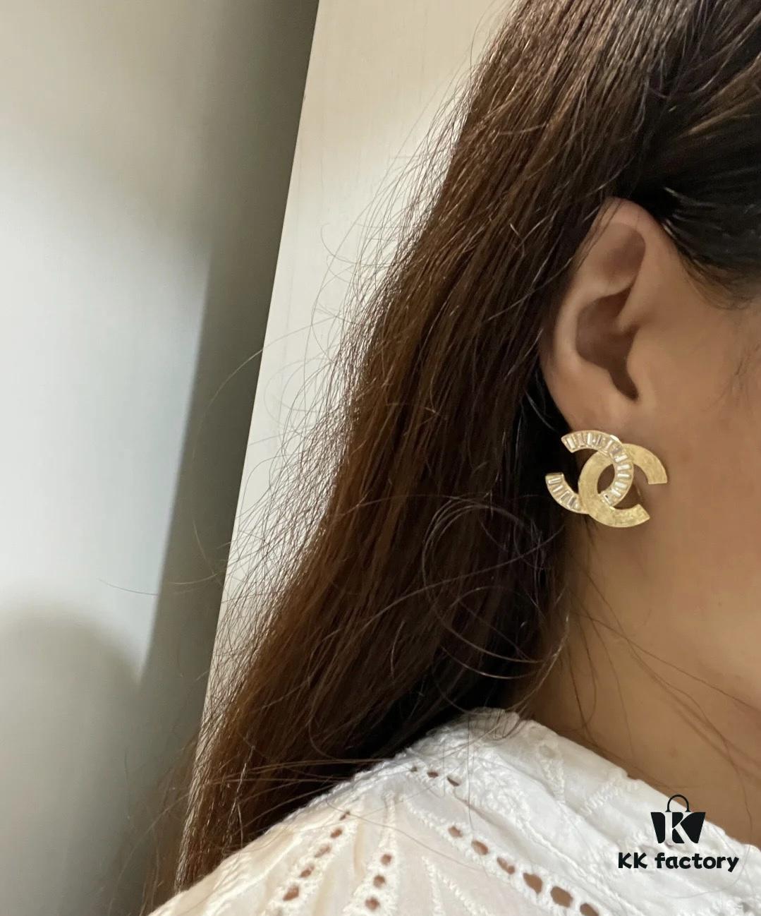 692ffe5299f2d84055c8ea0b New Xiaoxiang Rhombus Faux Diamond Brass Double C Stud Earrings