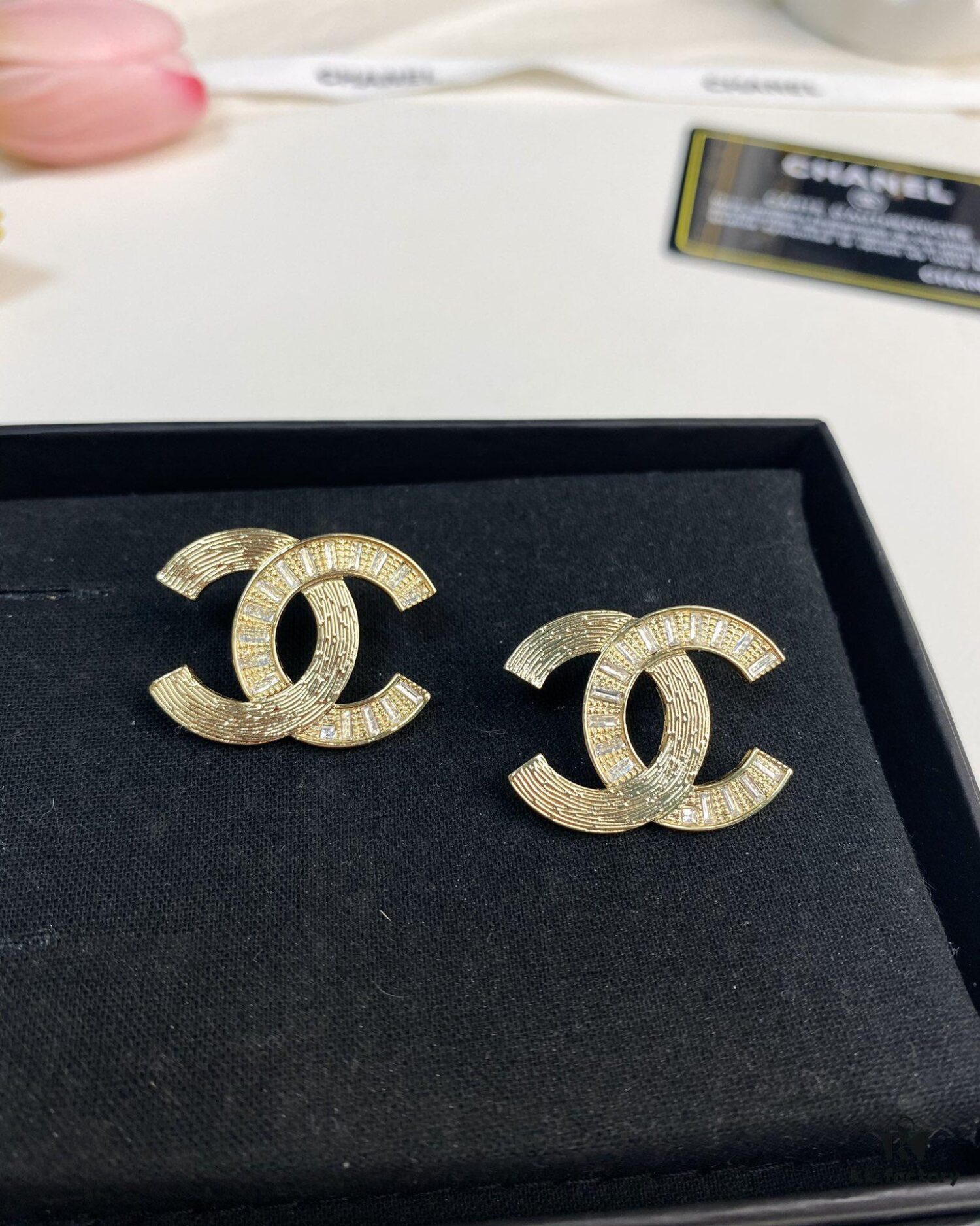 692ffe5599f2d84055c8ea0d New Xiaoxiang Rhombus Faux Diamond Brass Double C Stud Earrings