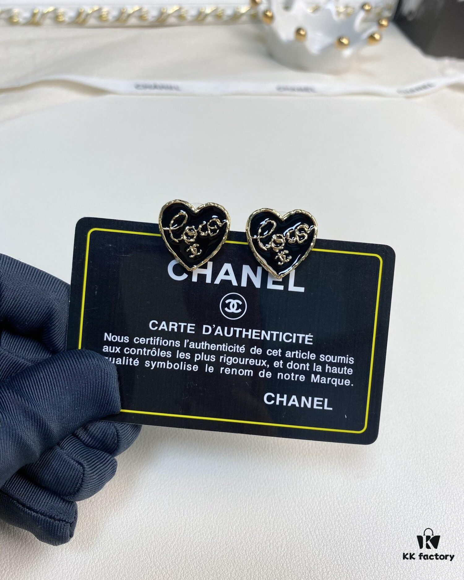 692ffe5599f2d84055c8ea0e Chanel New Arrival Black Enamel Heart Earrings