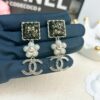Xiaoxiang New Arrival Black Square Amber Flower Double C Long Earrings
