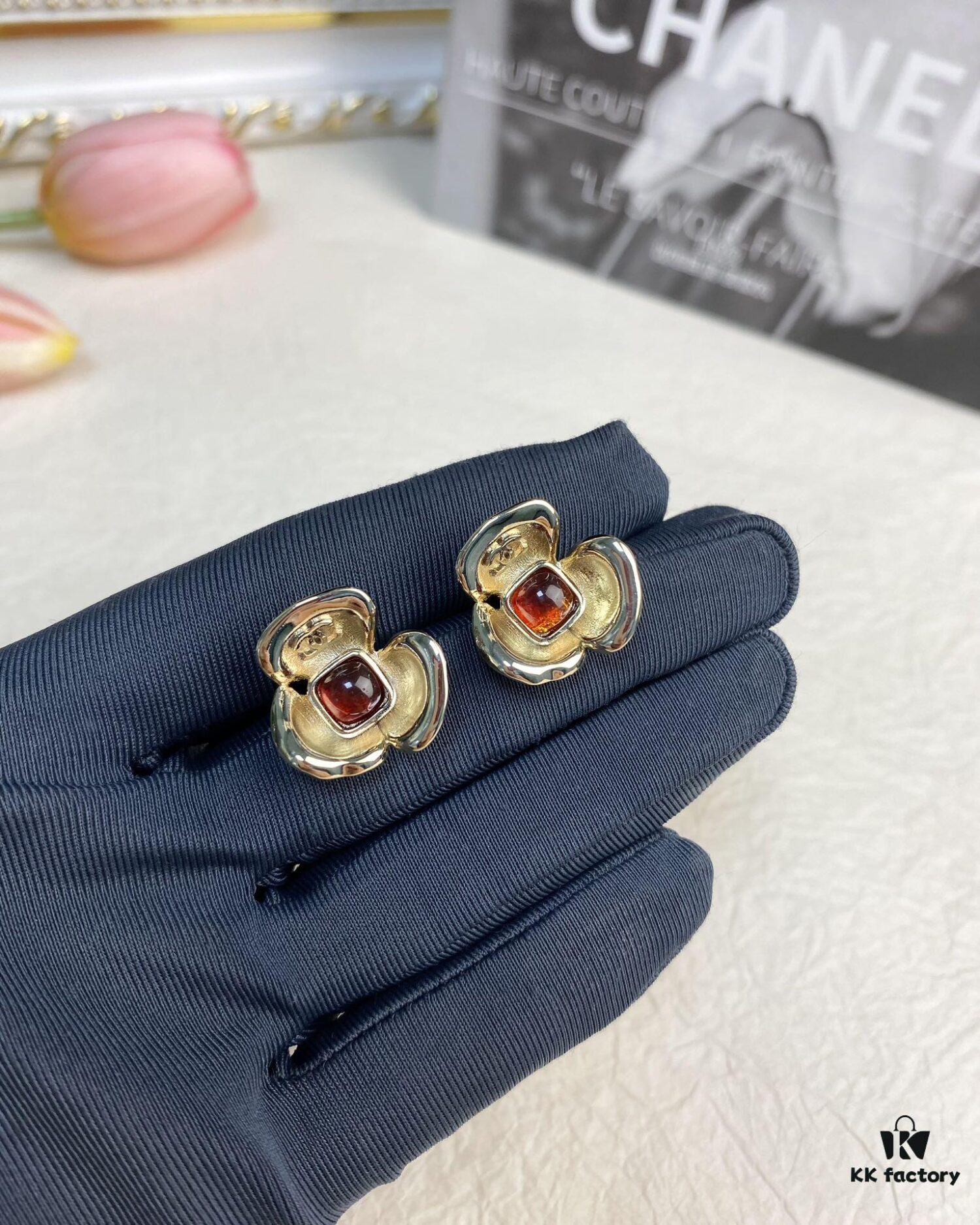 692ffe6e99f2d84055c8ea20 Xiaoxiang New Arrival Amber Square Rhinestone Camellia Flower Stud Earrings 🌺