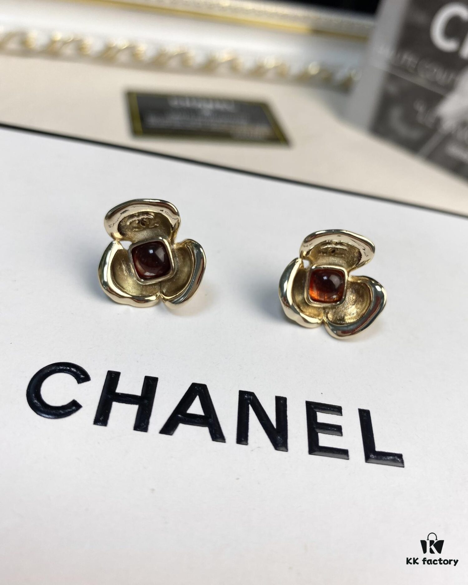 692ffe7099f2d84055c8ea21 Xiaoxiang New Arrival Amber Square Rhinestone Camellia Flower Stud Earrings 🌺