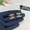Xiaoxiang New Arrival Pink Enamel Craft Double C Stud Earrings