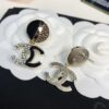 Xiaoxiang New Arrival Black Enamel Combined with Glossy C-Earrings