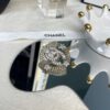 Xiaoxiang New Model Round Hollow-out Star Brooch